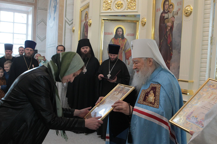 Великое освящение Казанского храма села Дединово